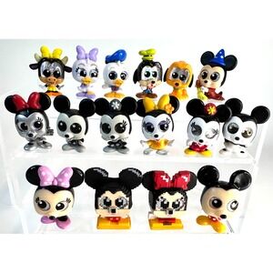 Disney Doorables Mickey Minnie & Friends Multi Series Lot of 16 Pixels Exclusive